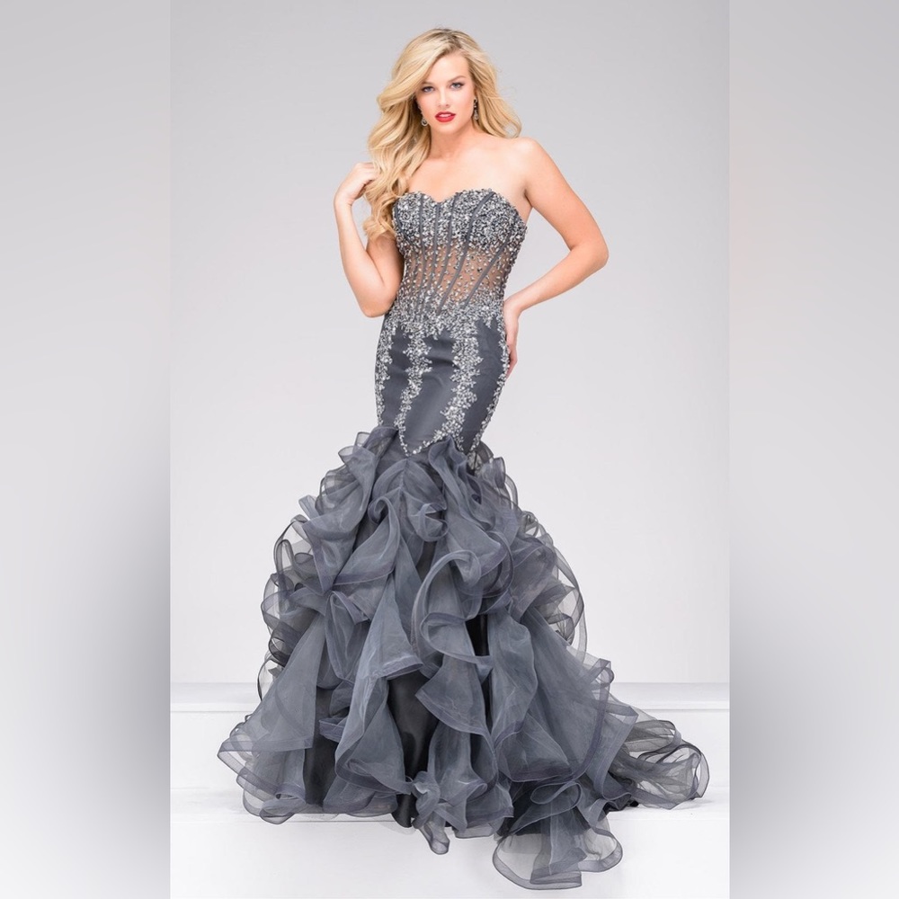 Jovani Gray Prom Dress, Size 0